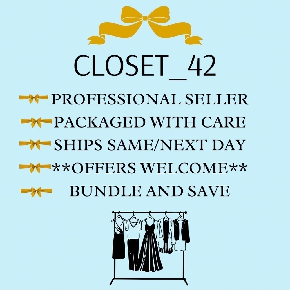 Welcome to closet_42! Thanks for stopping by. 😊